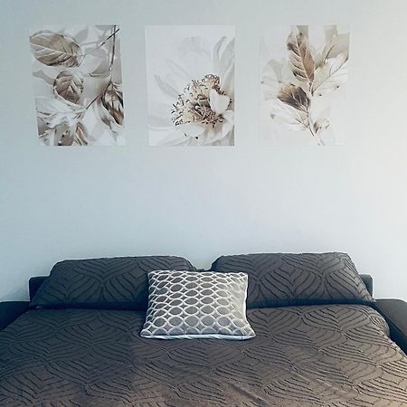Le Serenityappart Suresnes Dış mekan fotoğraf